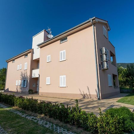 Apartments Crnekovic Jasna บัชกา ภายนอก รูปภาพ