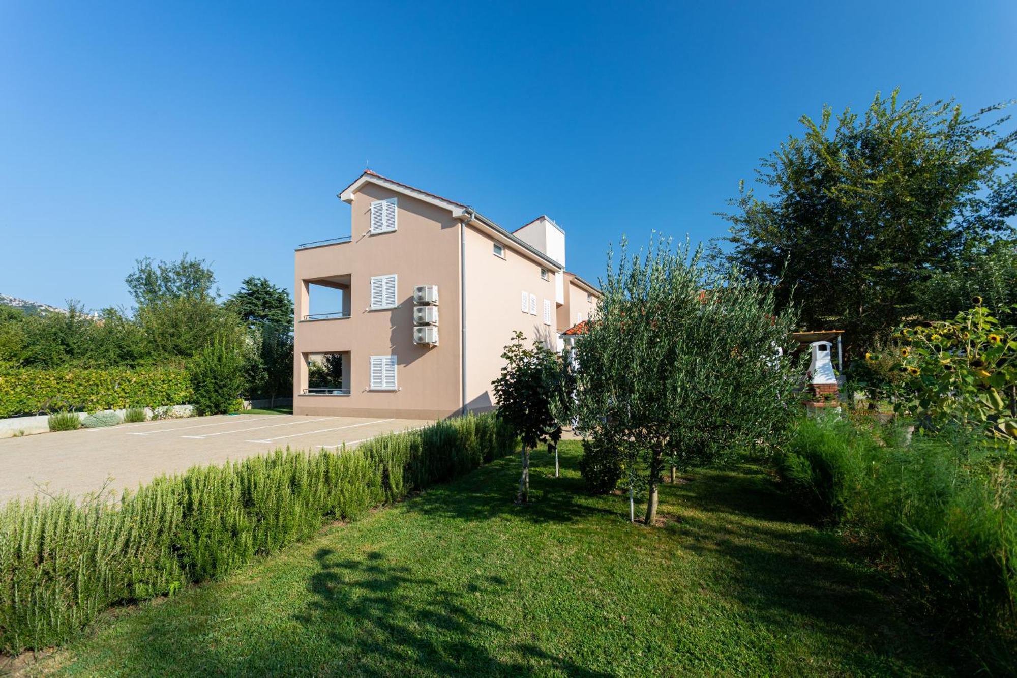 Apartments Crnekovic Jasna บัชกา ภายนอก รูปภาพ