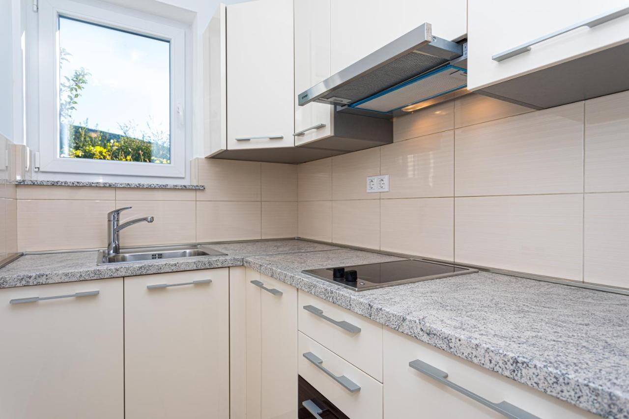 Apartments Crnekovic Jasna บัชกา ภายนอก รูปภาพ