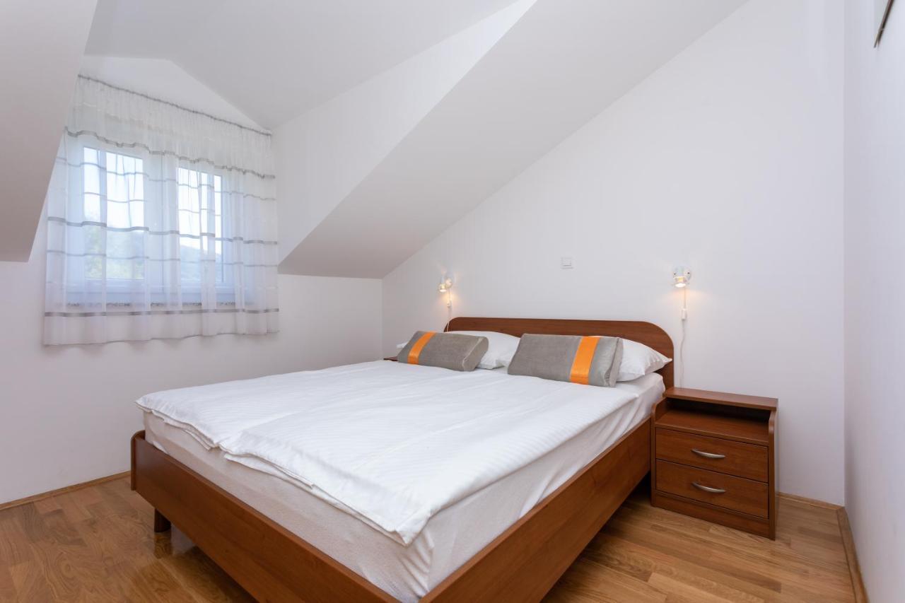 Apartments Crnekovic Jasna บัชกา ภายนอก รูปภาพ