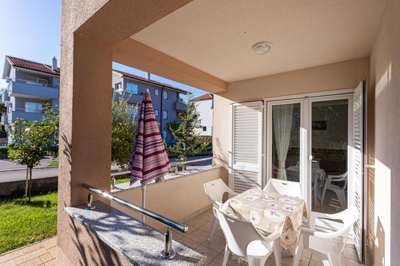 Apartments Crnekovic Jasna บัชกา ภายนอก รูปภาพ