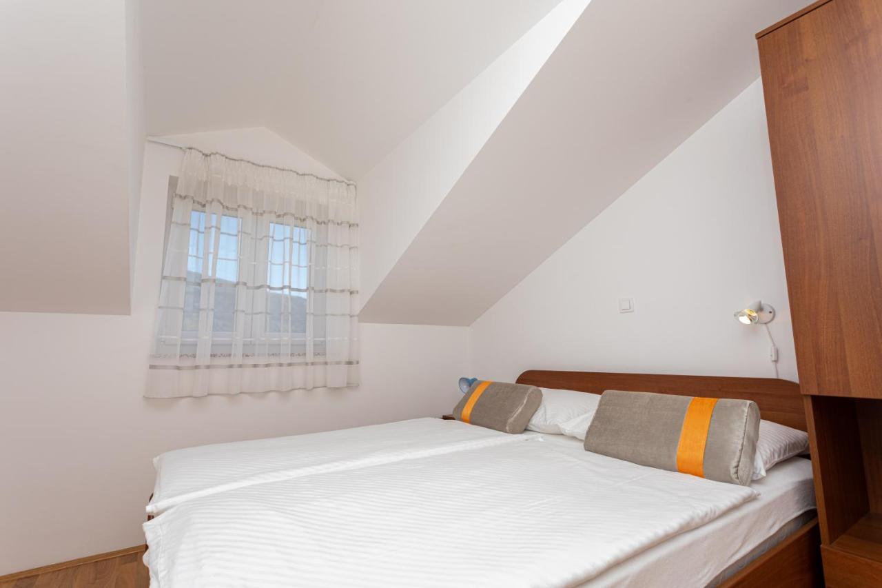 Apartments Crnekovic Jasna บัชกา ภายนอก รูปภาพ