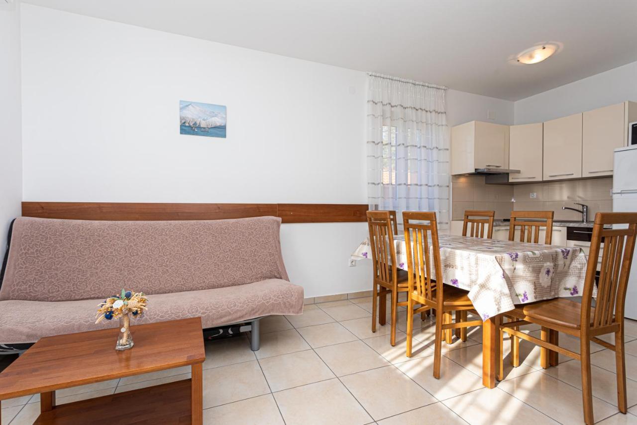 Apartments Crnekovic Jasna บัชกา ภายนอก รูปภาพ